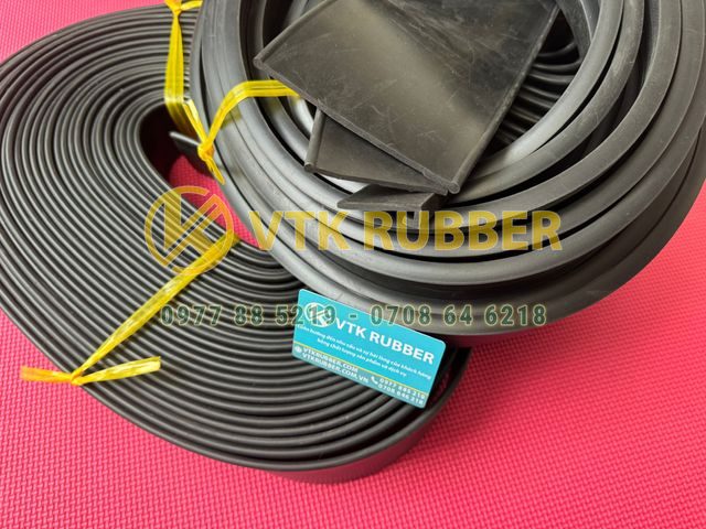 Ron silicon kho lạnh chữ L, chữ P chuyên dùng cho cửa kho đông và kho mát