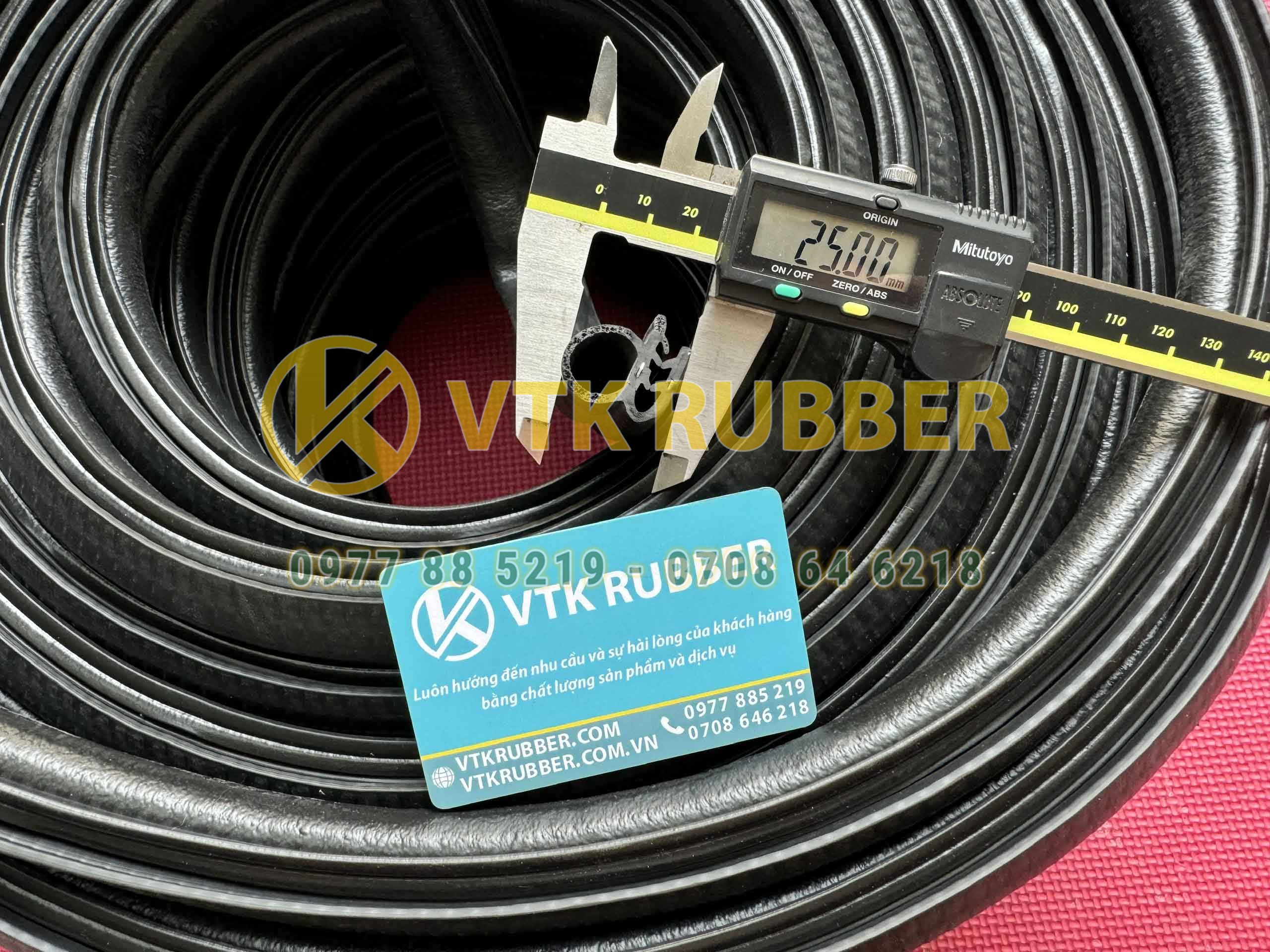 Ron cao su xốp kẽm XK 01 chữ U bọc cạnh tôn và kim loại