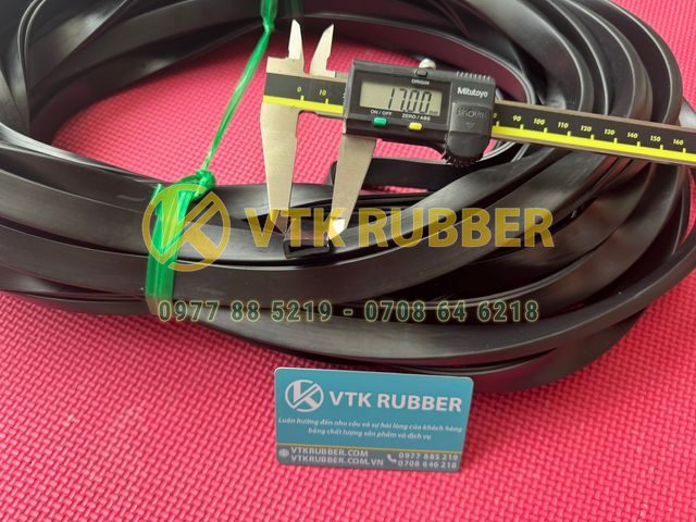 Gioăng cao su nẹp chữ U bọc cạnh kính và tôn chống va đập