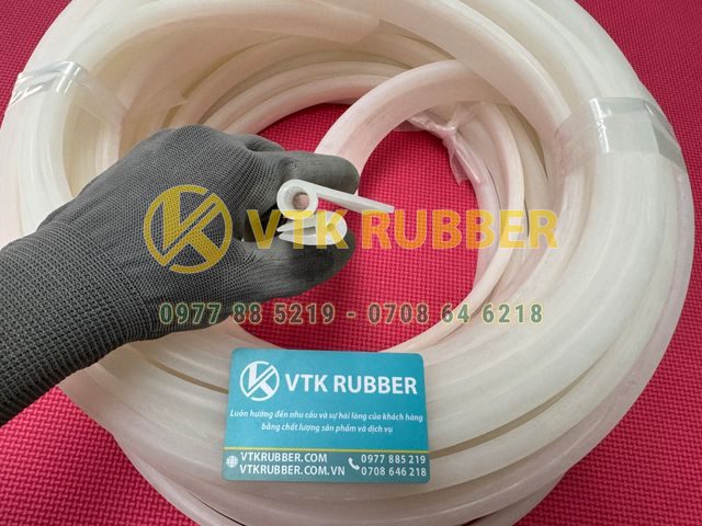 Ron silicon chữ P, chữ U chuyên dùng cho cửa kính và khung kim loại